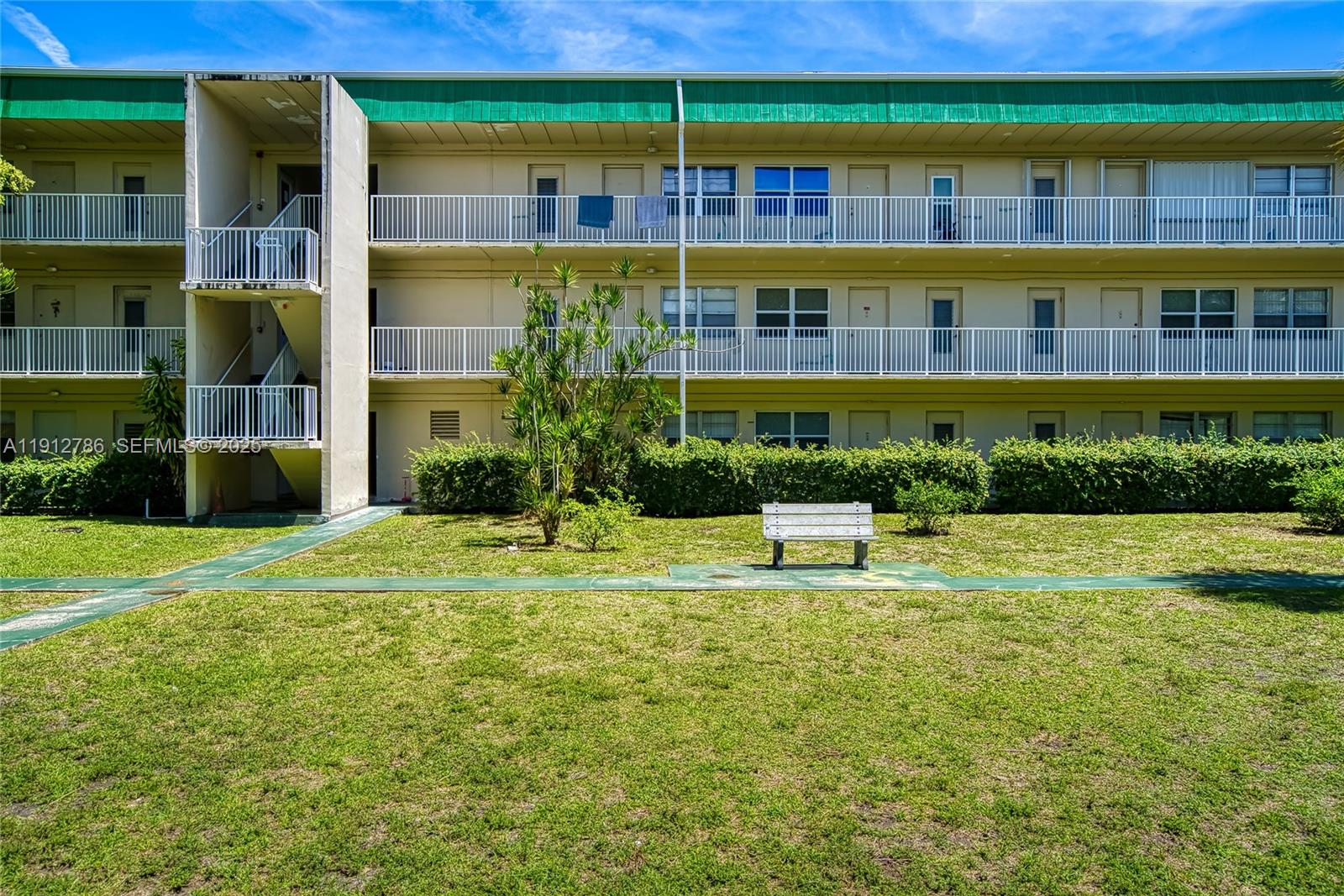 1420 Atlantic Shores Boulevard 340 Property Photo 22