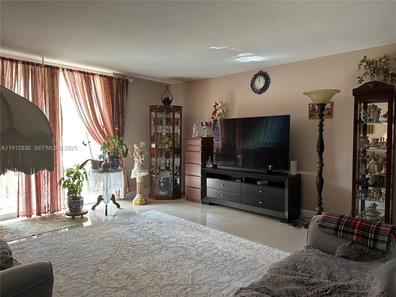 1865 S Ocean Drive 6h Property Photo 24