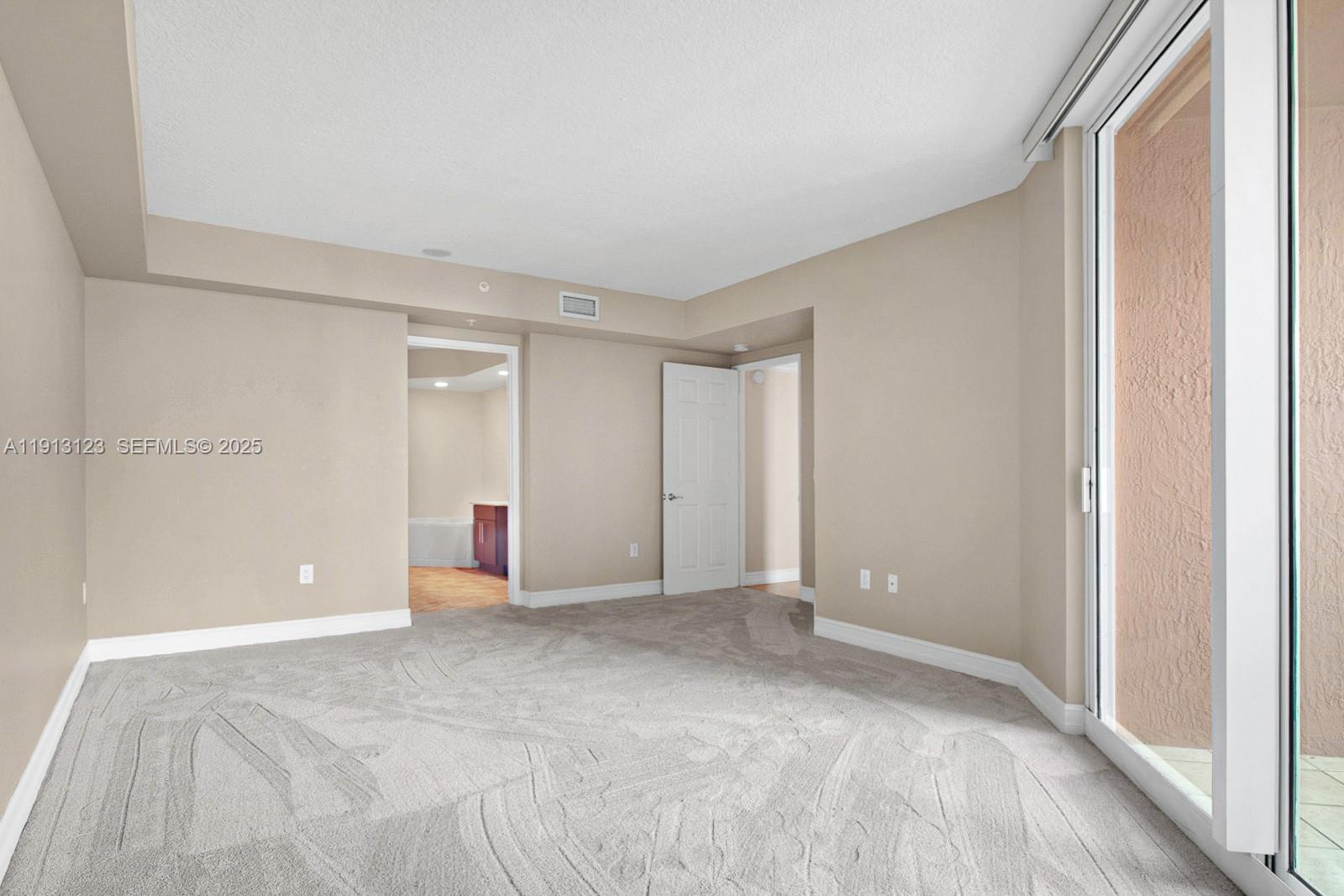3370 Hidden Bay Drive 804 Property Photo 18