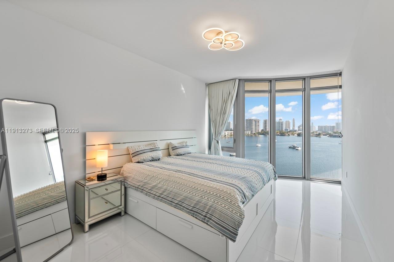 17301 Biscayne Boulevard 811 Property Photo 30