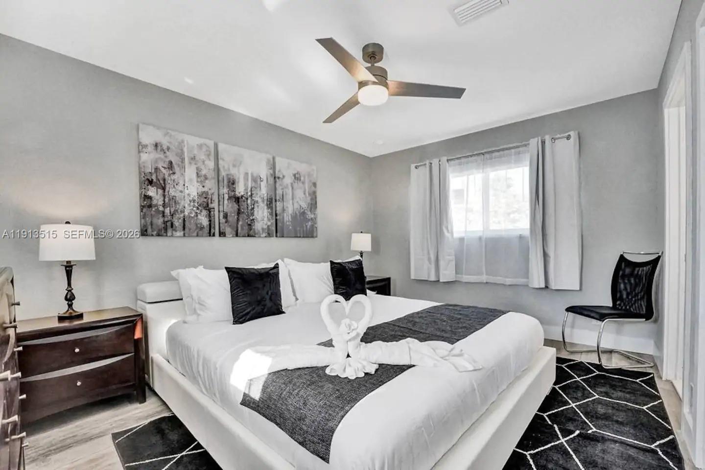 1241 Hollywood Boulevard Property Photo 10