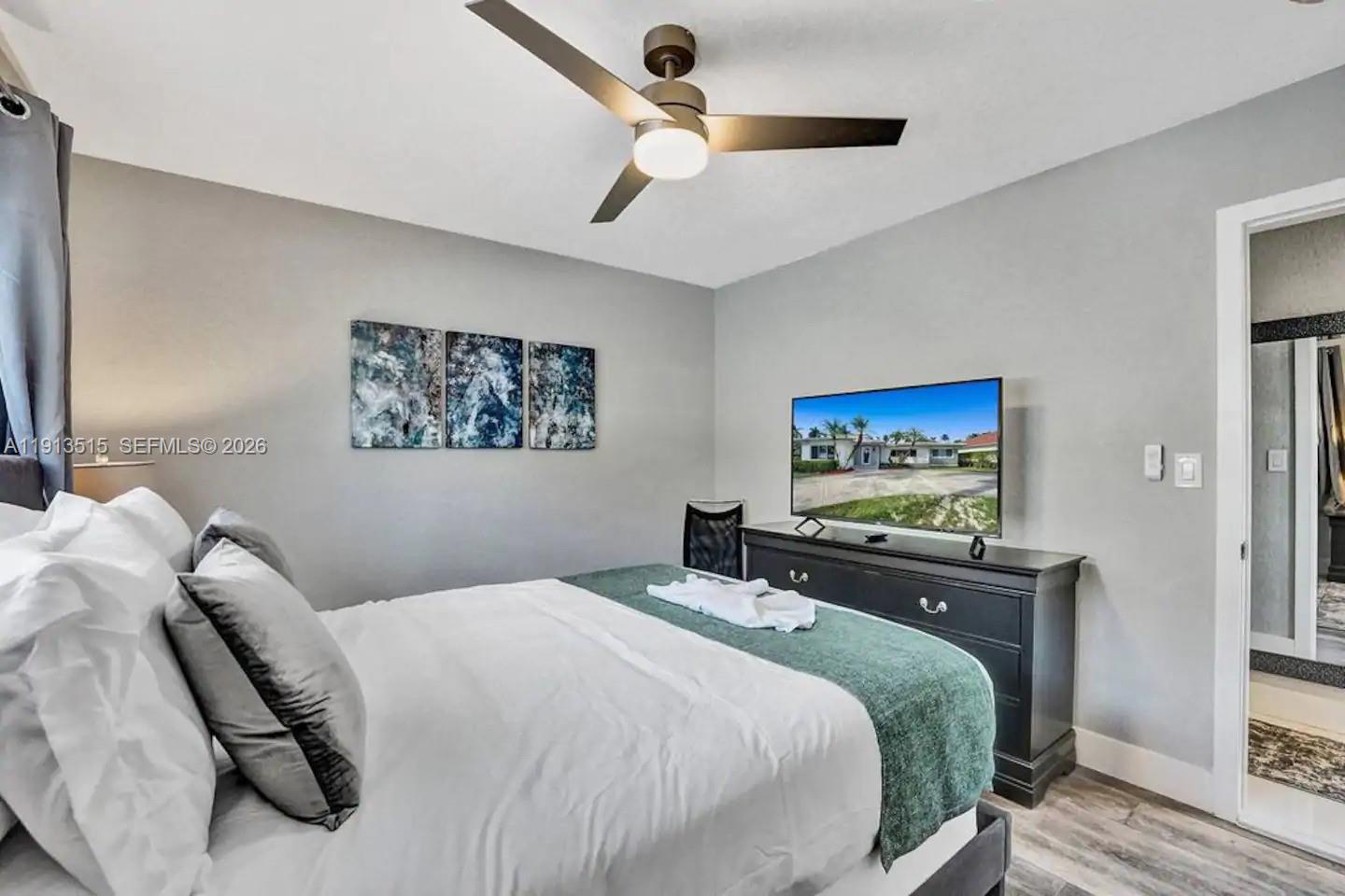 1241 Hollywood Boulevard Property Photo 31