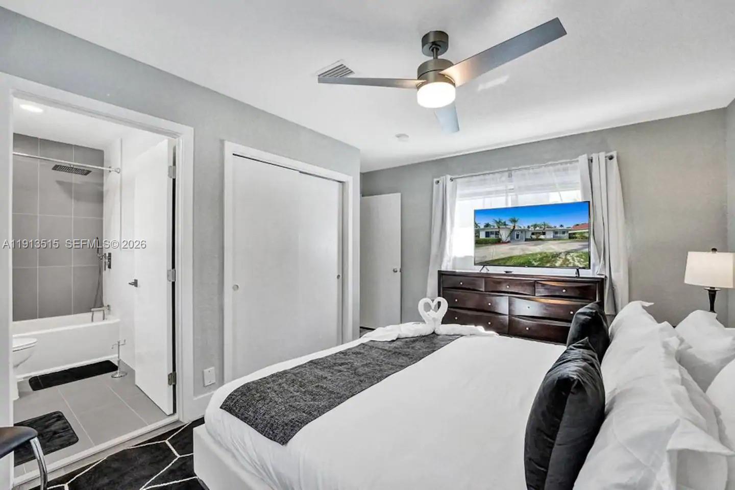 1241 Hollywood Boulevard Property Photo 36