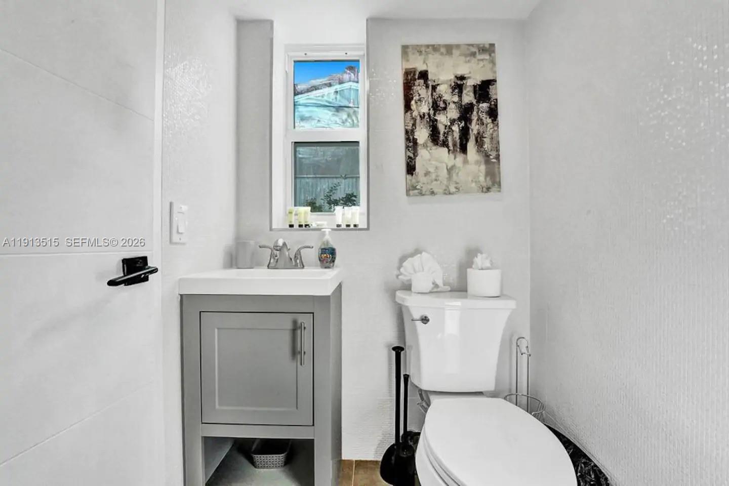 1241 Hollywood Boulevard Property Photo 46