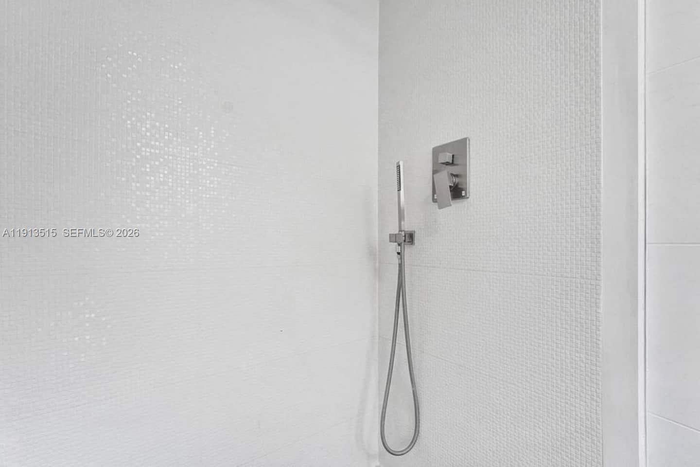1241 Hollywood Boulevard Property Photo 47