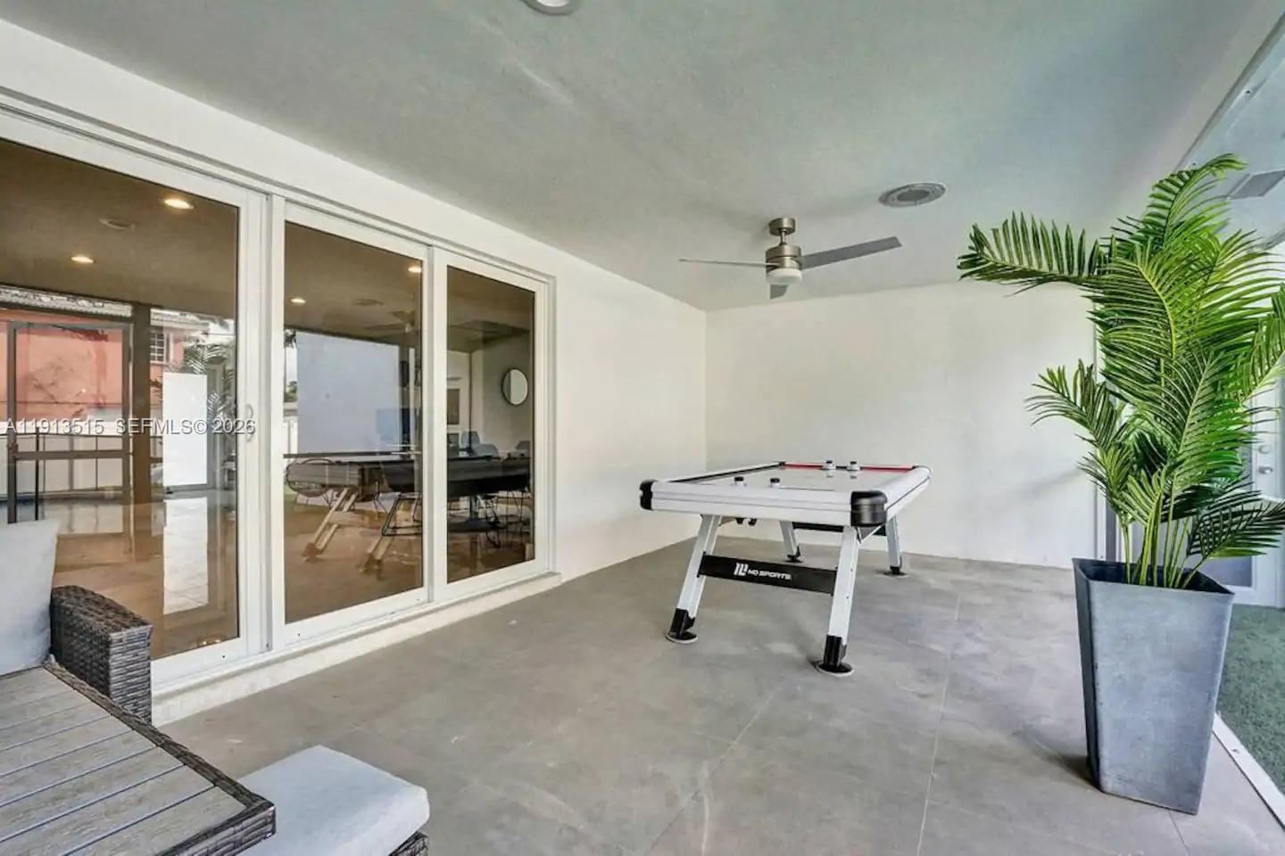 1241 Hollywood Boulevard Property Photo 61