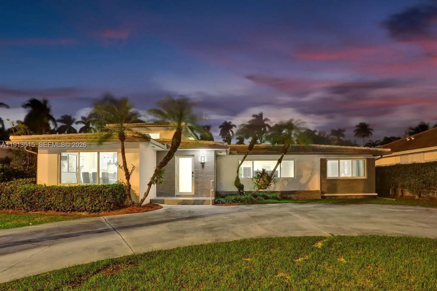 1241 Hollywood Boulevard Property Photo 69
