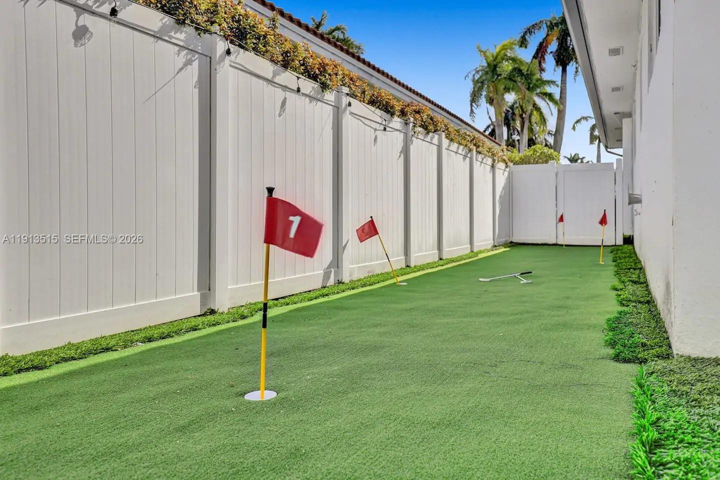 1241 Hollywood Boulevard Property Photo 73