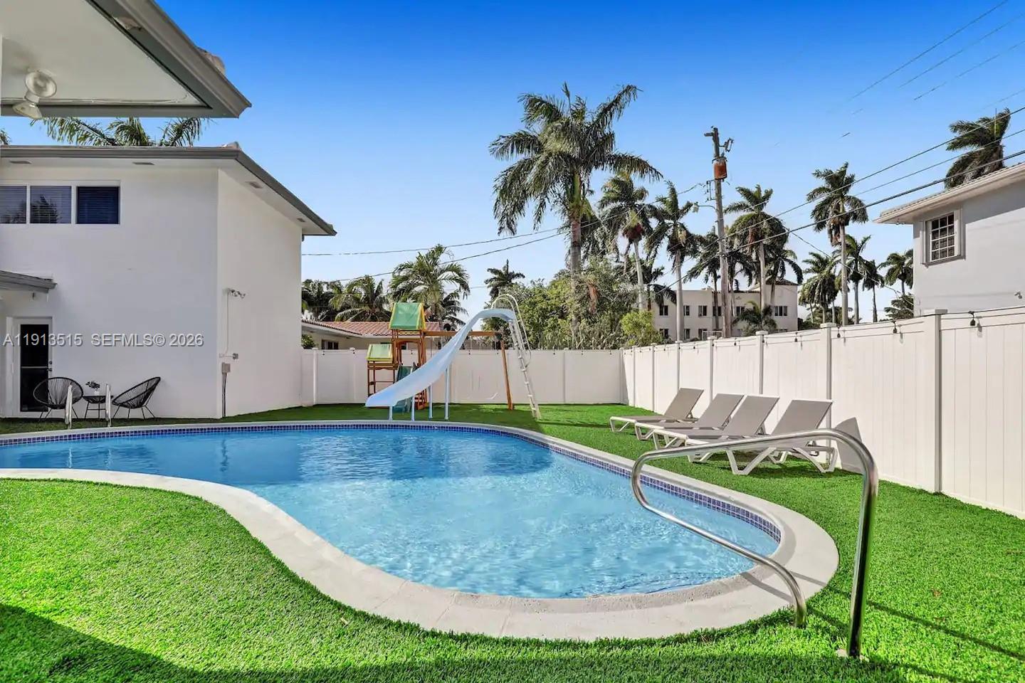 1241 Hollywood Boulevard Property Photo 77