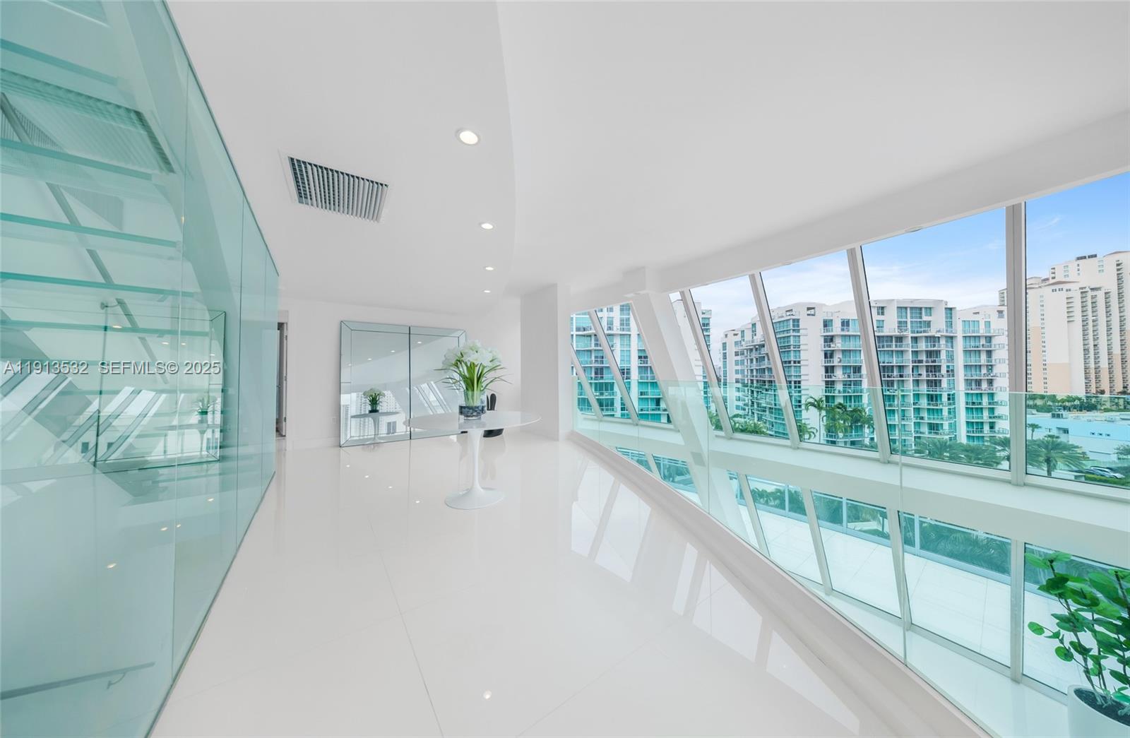 A11913532 Property Photo 10
