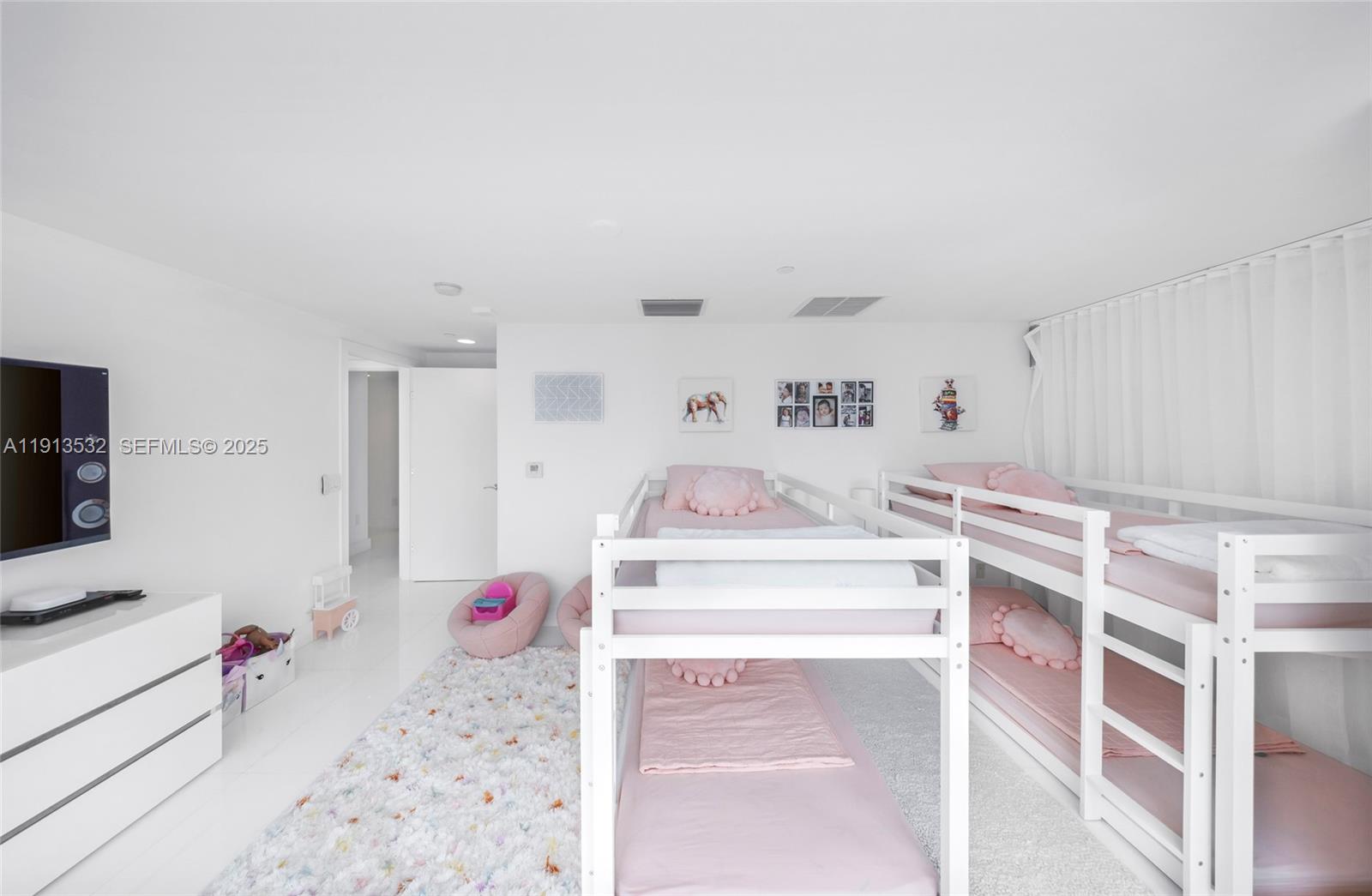 A11913532 Property Photo 18