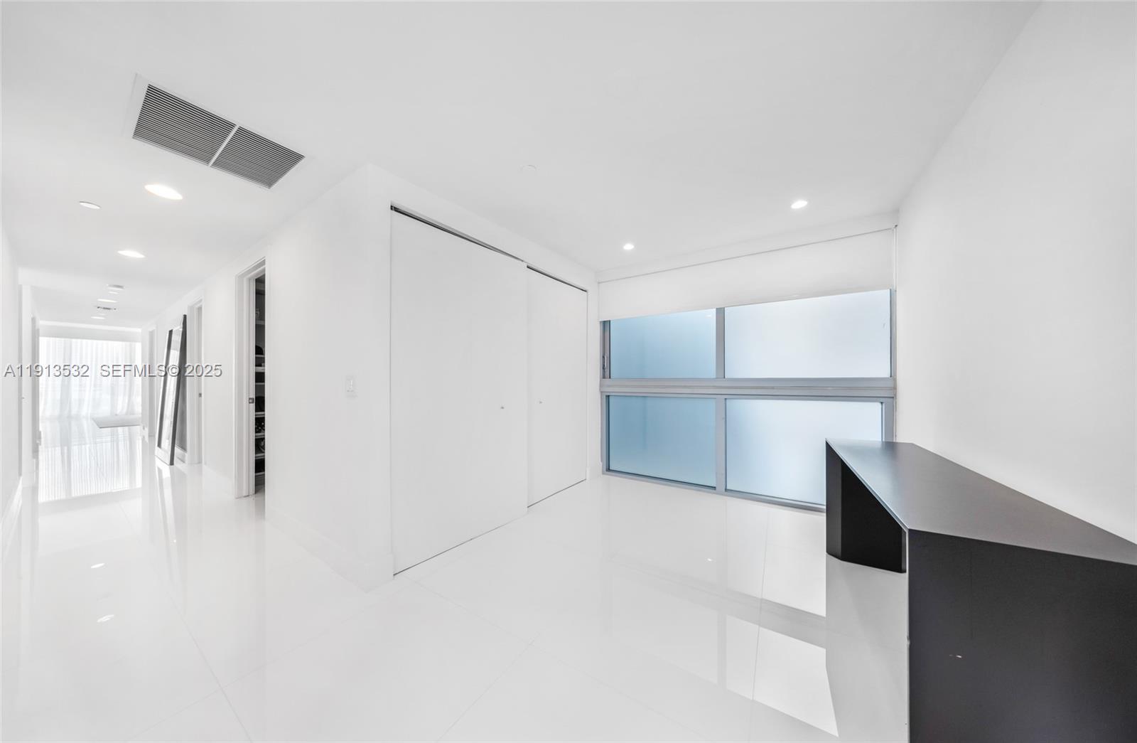 A11913532 Property Photo 21