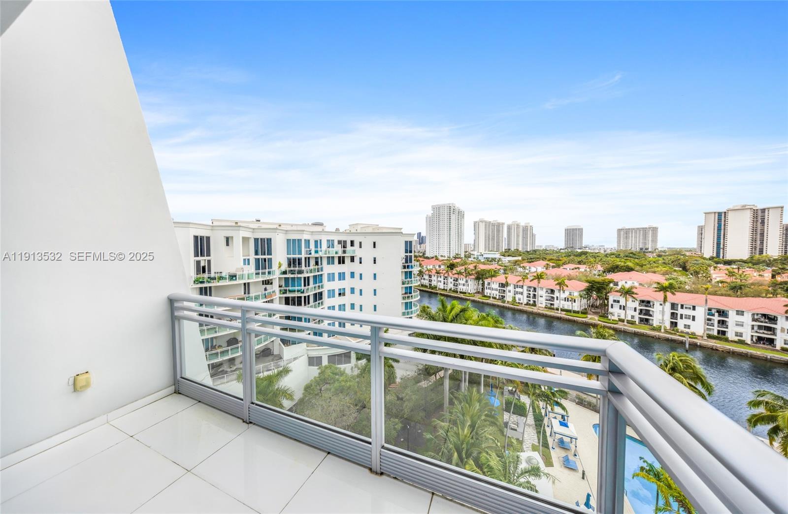A11913532 Property Photo 31