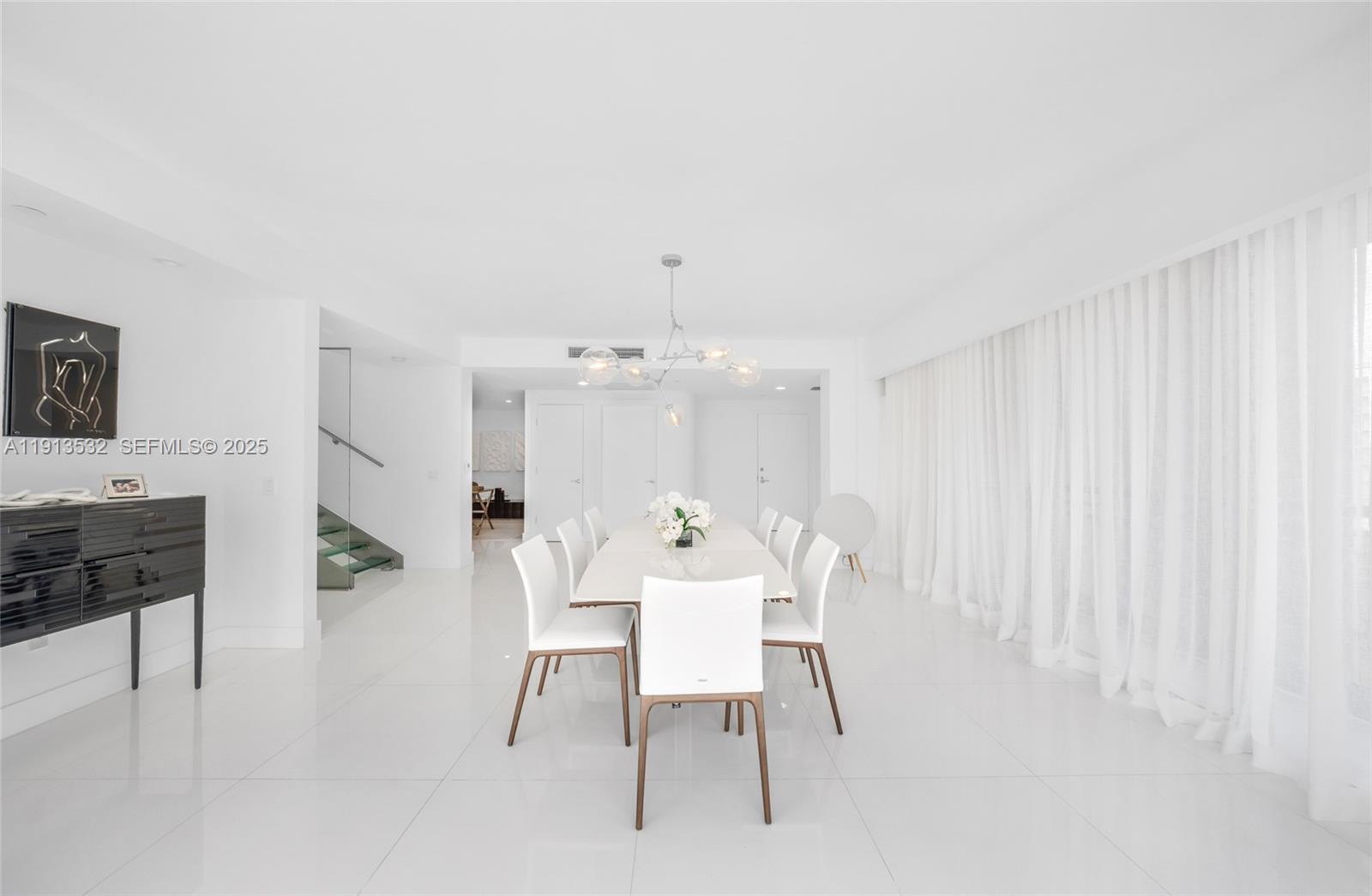 A11913532 Property Photo 61