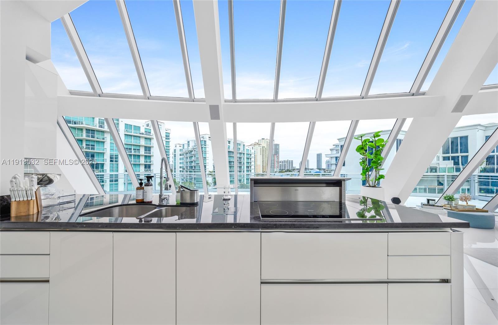 A11913532 Property Photo 71