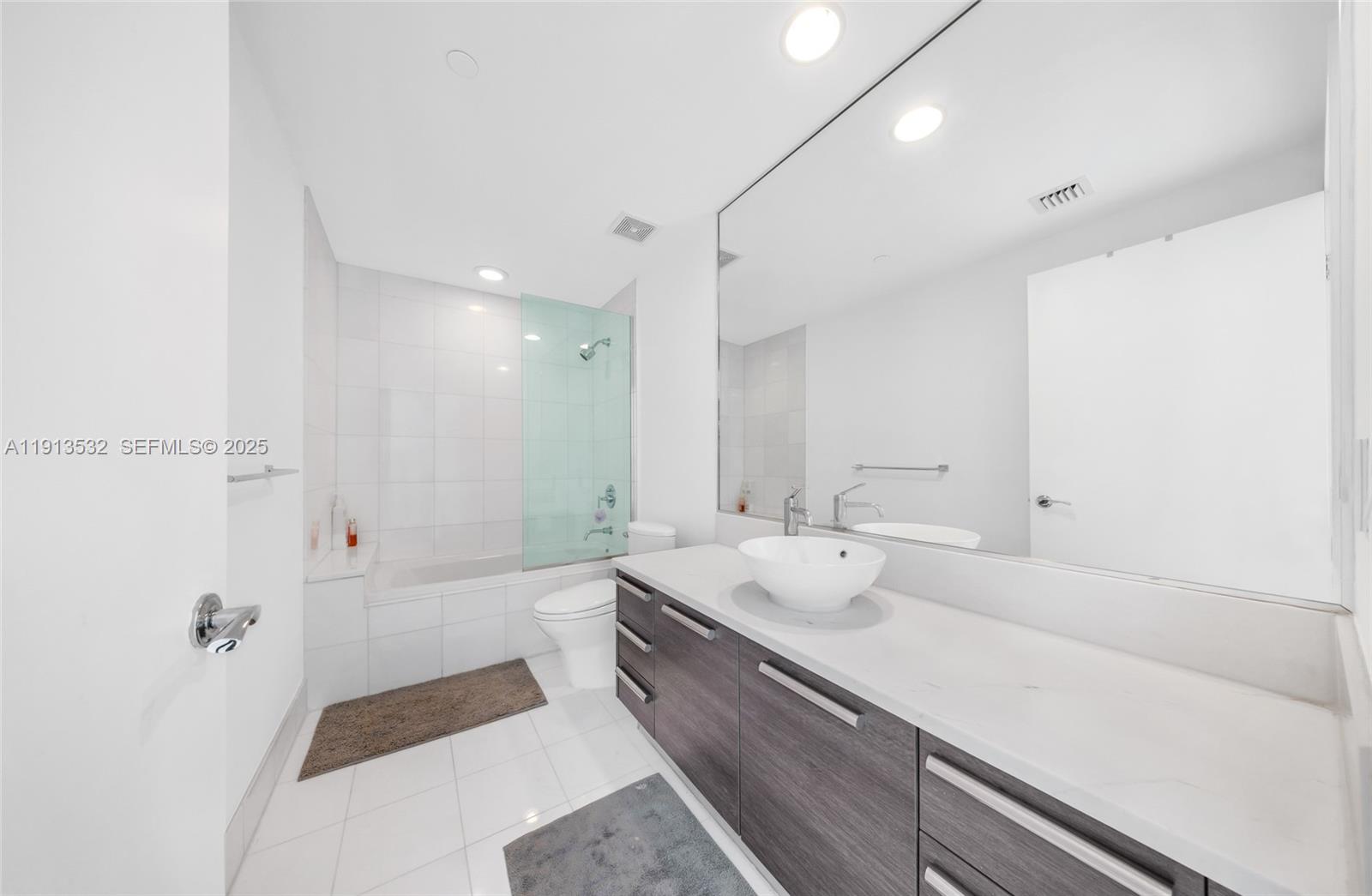 A11913532 Property Photo 85