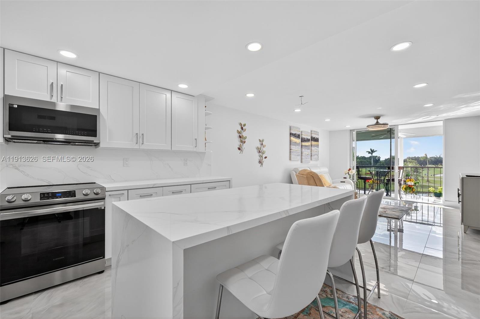 8900 Washington Boulevard 410 Property Photo 1
