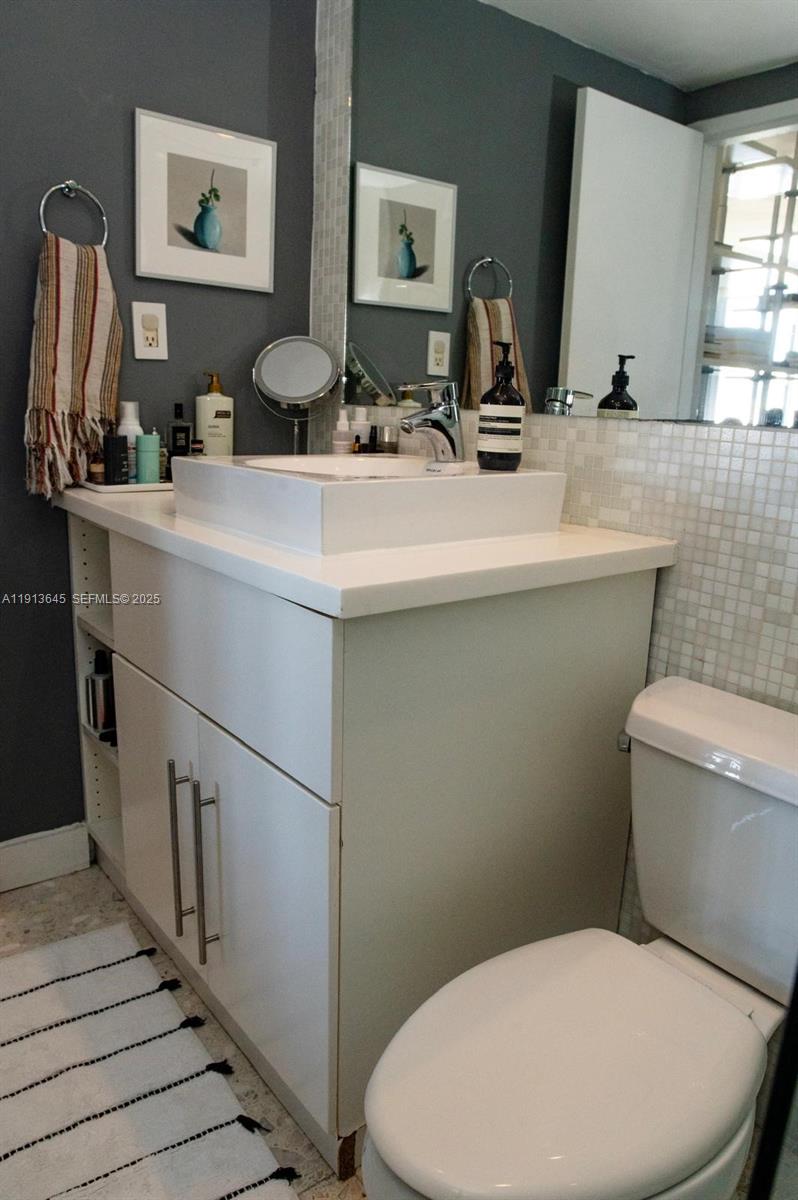 1000 West Avenue 1504 Property Photo 15