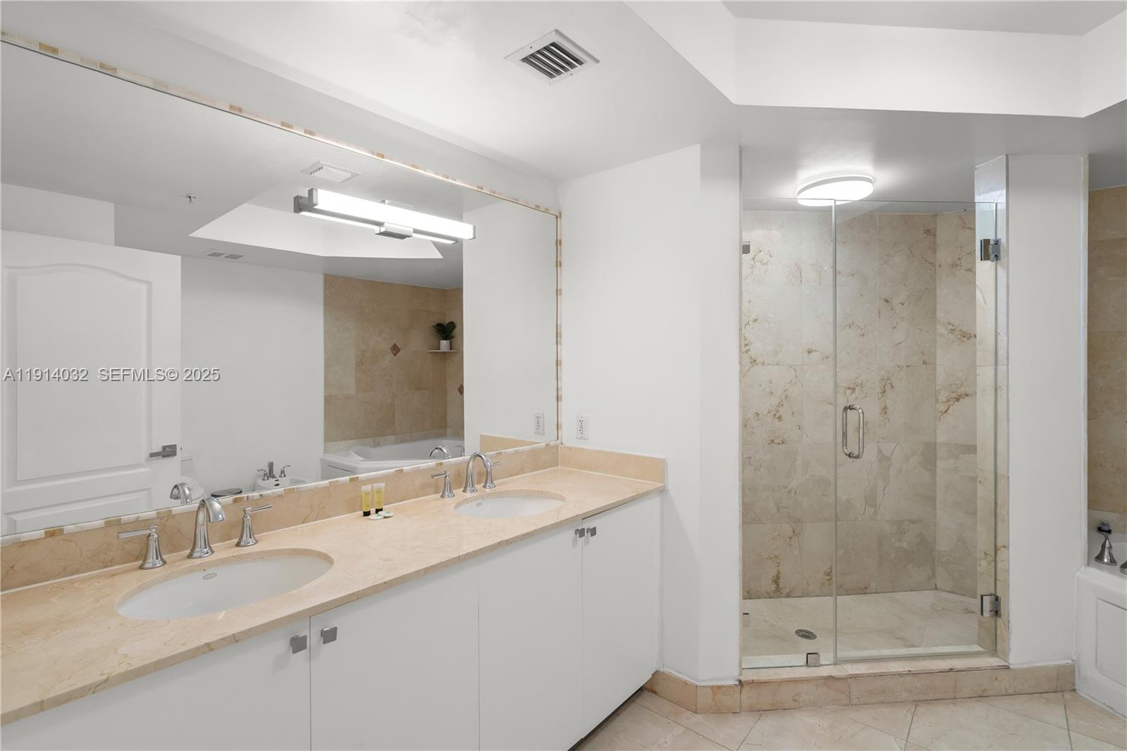 17555 Atlantic Boulevard 602 Property Photo 36
