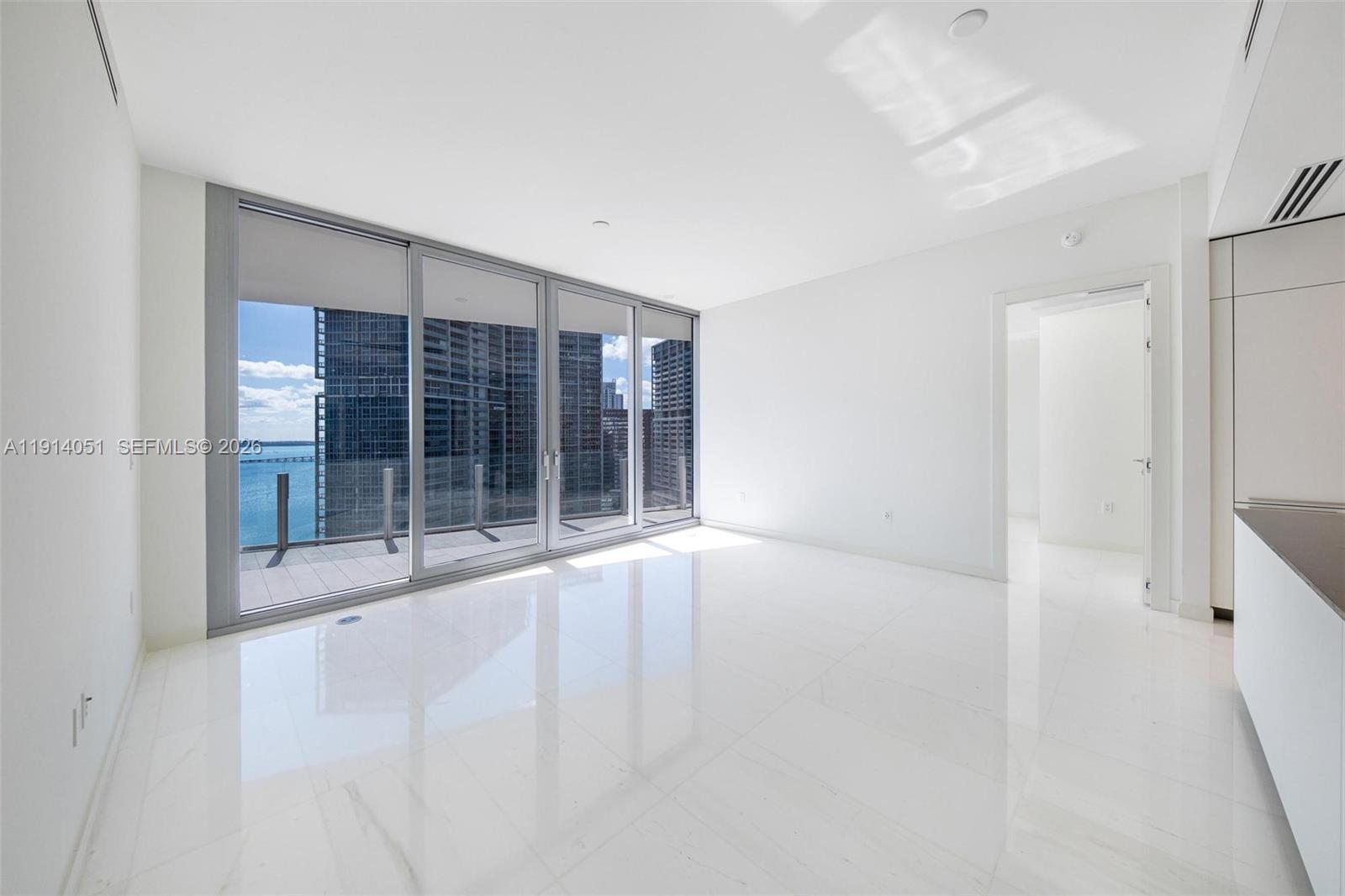 300 Biscayne Boulevard Way 3506w Property Photo 8