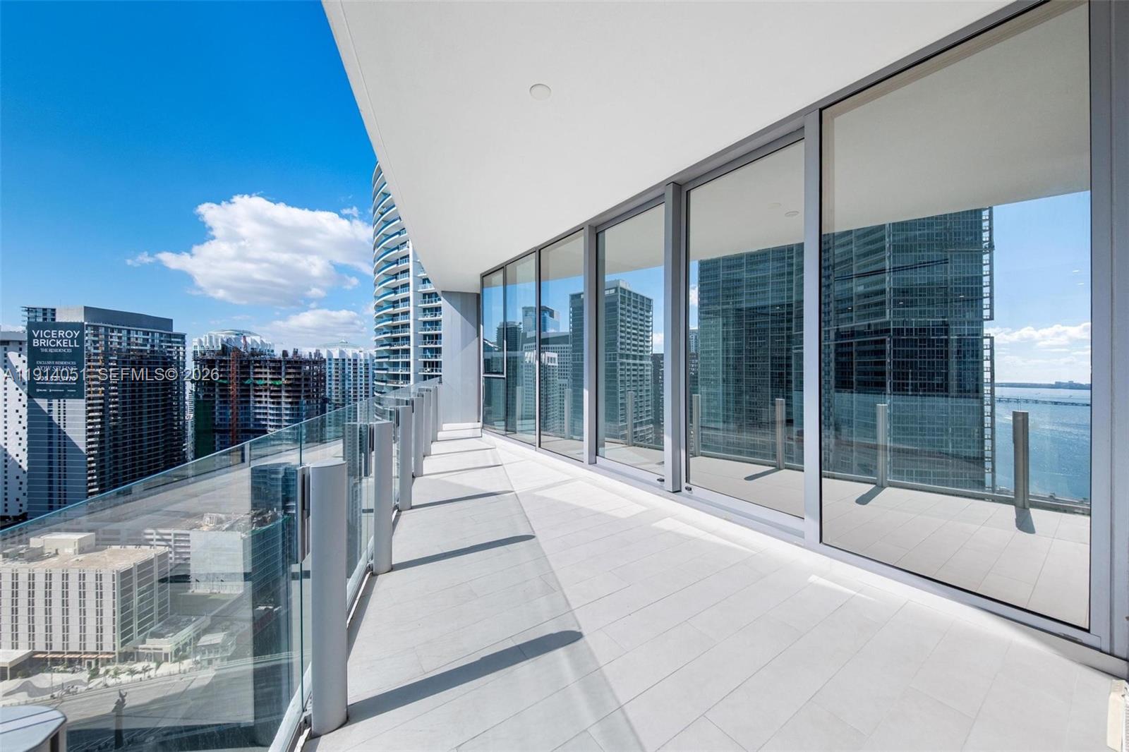300 Biscayne Boulevard Way 3506w Property Photo 10