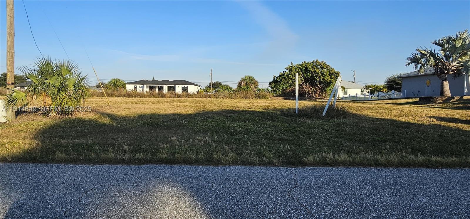 1427 Ne 20 Th Property Photo 2