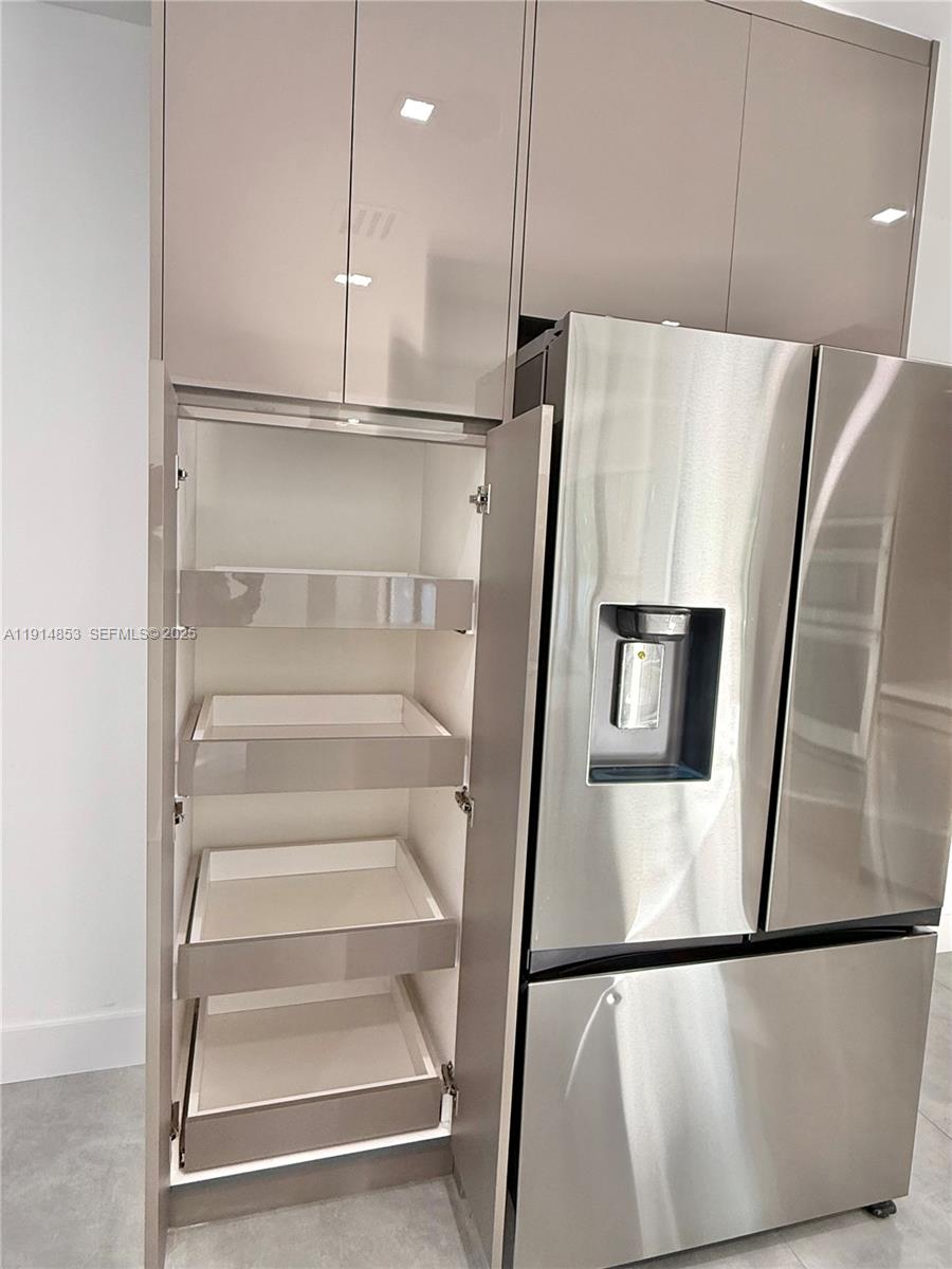 12615 N Miami Avenue 12615 Property Photo 20