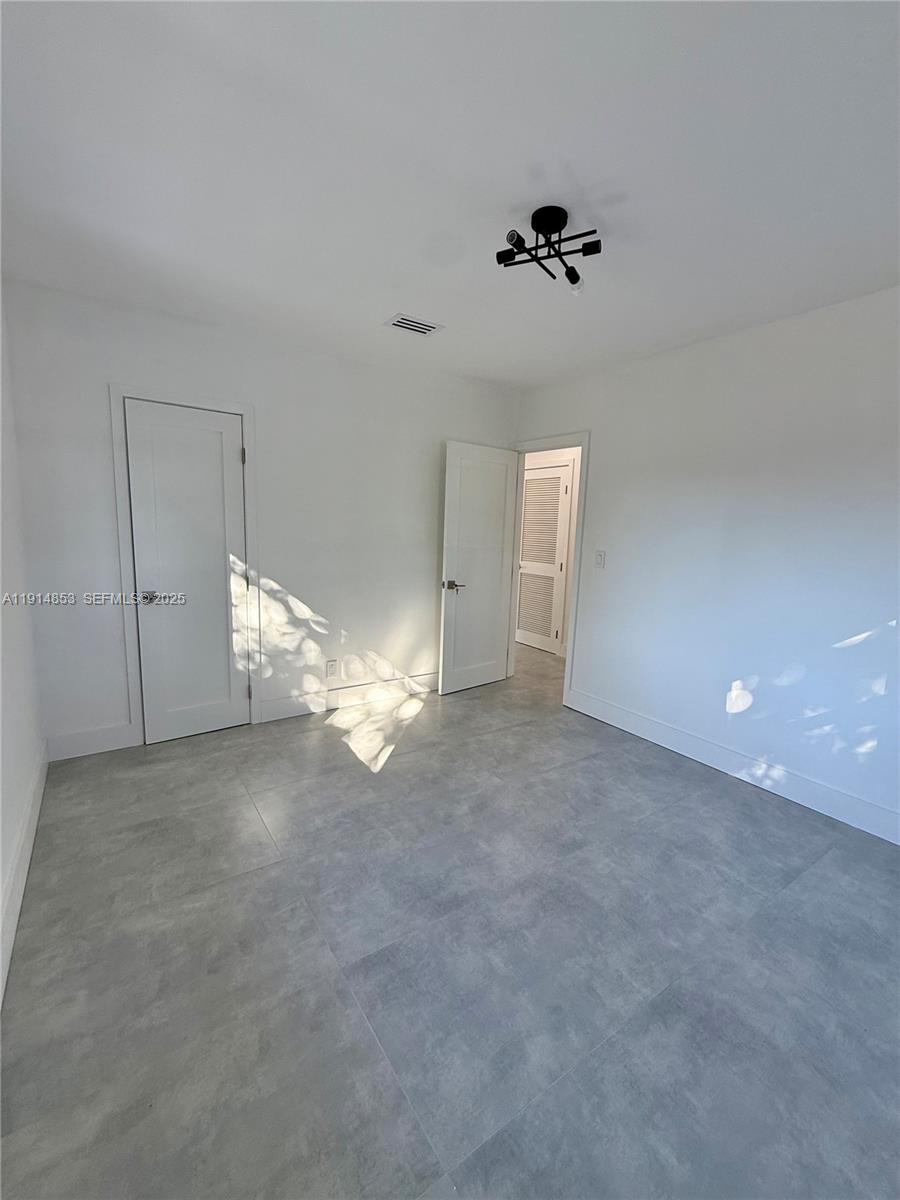 12615 N Miami Avenue 12615 Property Photo 43