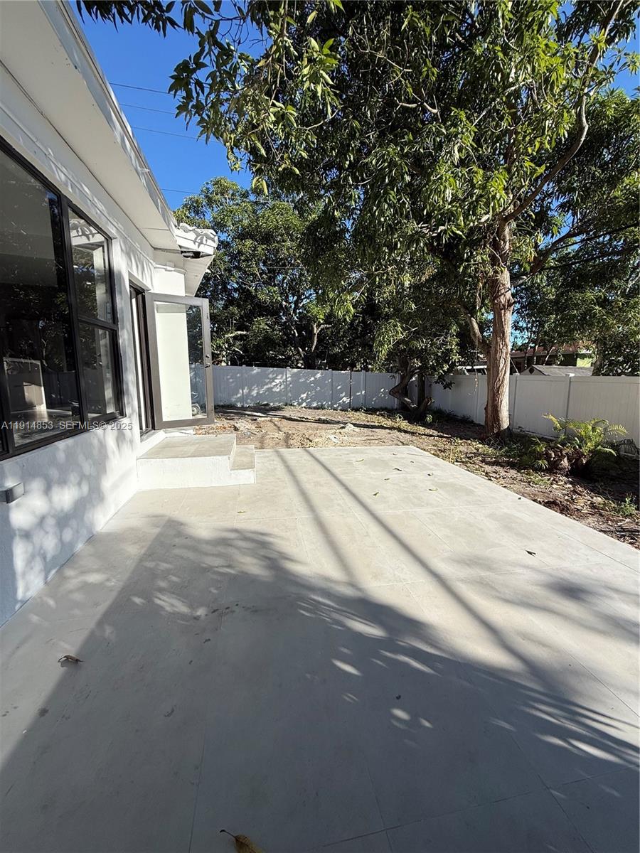 12615 N Miami Avenue 12615 Property Photo 48