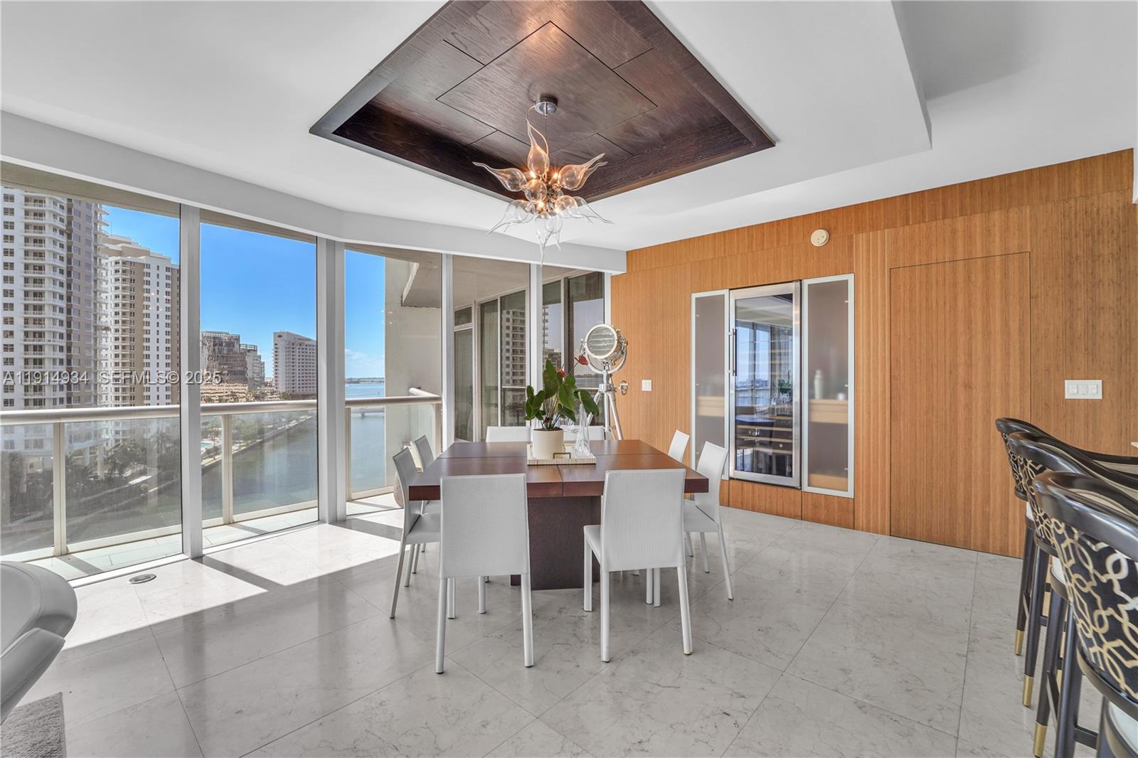 465 Brickell Avenue 1001 Property Photo 7