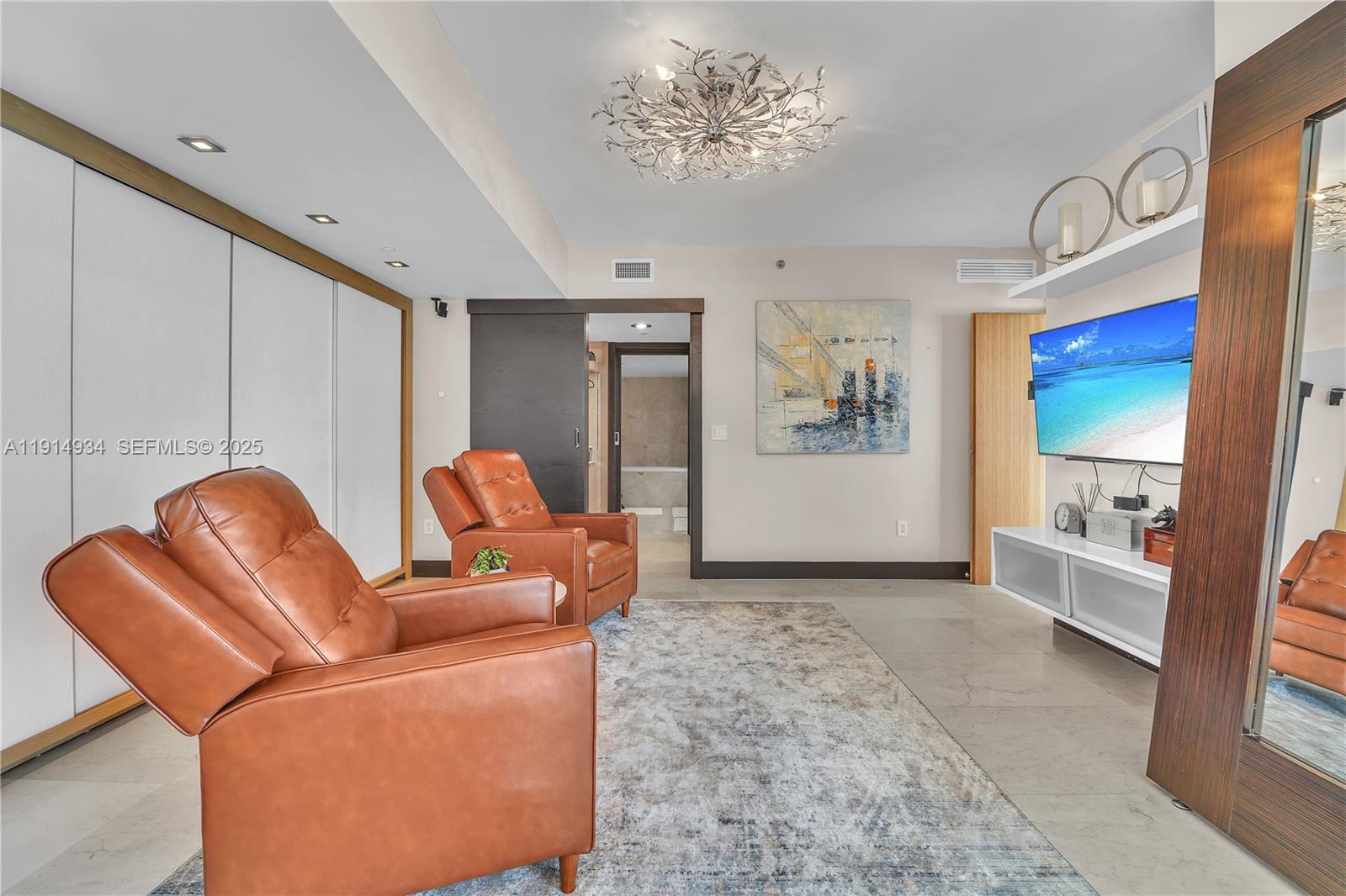 465 Brickell Avenue 1001 Property Photo 25