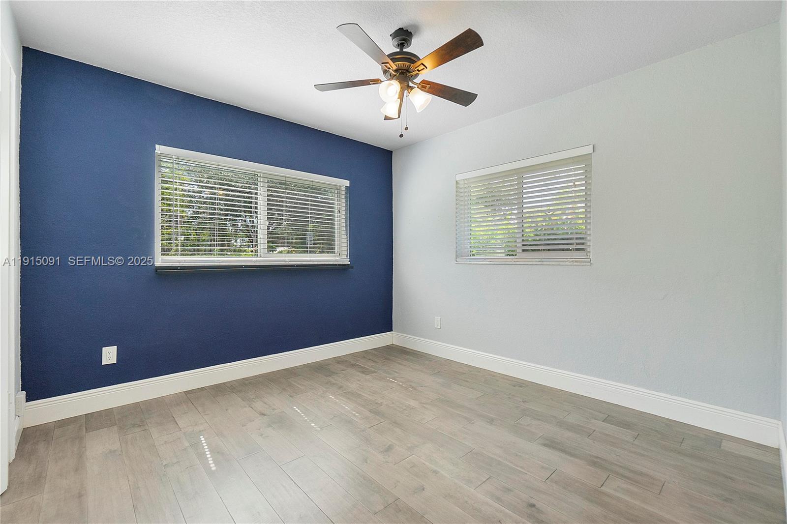 3880 Coral Hills Drive Property Photo 7