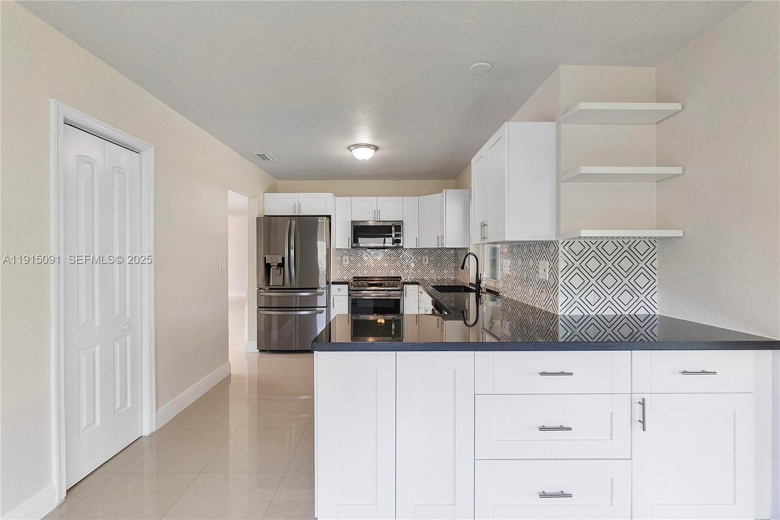 3880 Coral Hills Drive Property Photo 14