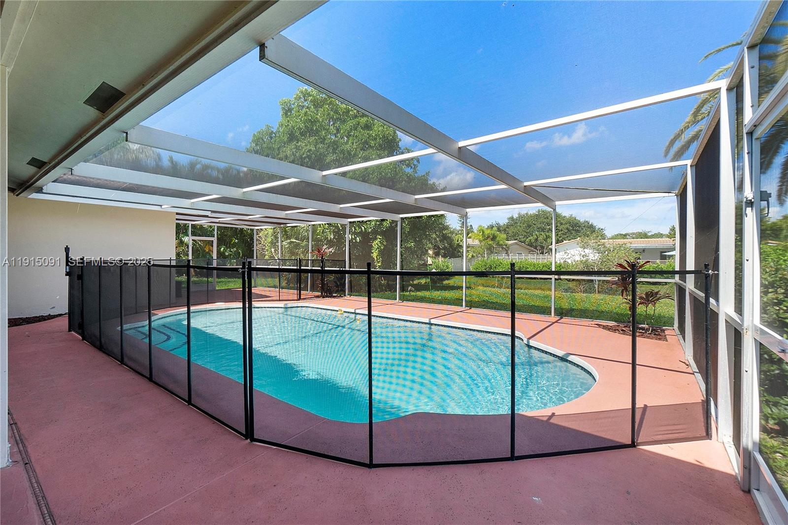 3880 Coral Hills Drive Property Photo 18