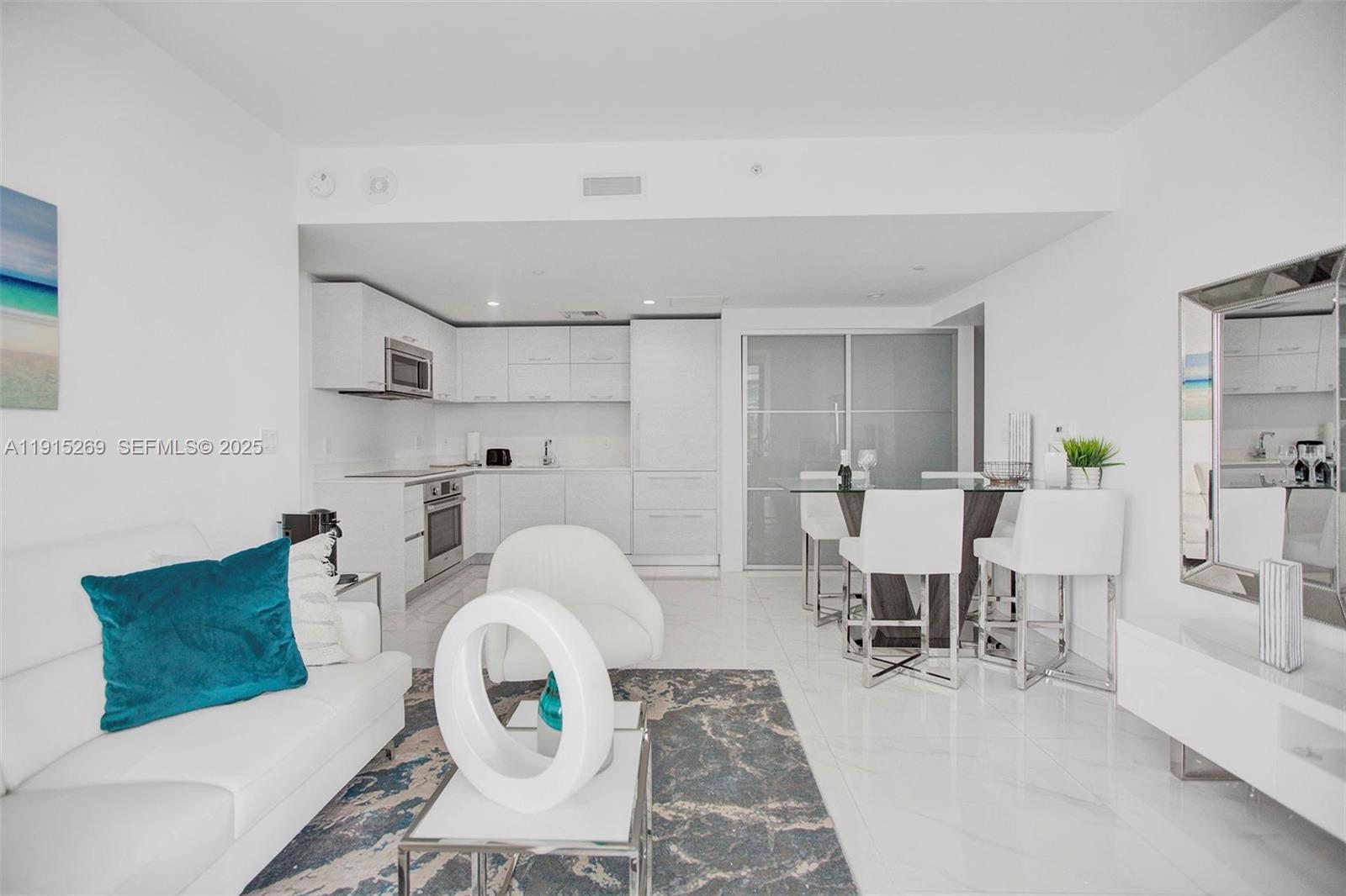 1300 S Miami Avenue 1407 Property Photo 15