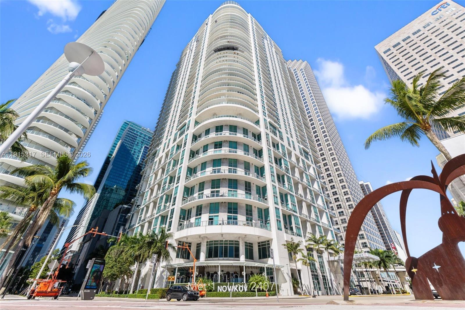 300 S Biscayne Boulevard T-2407 Property Photo 1