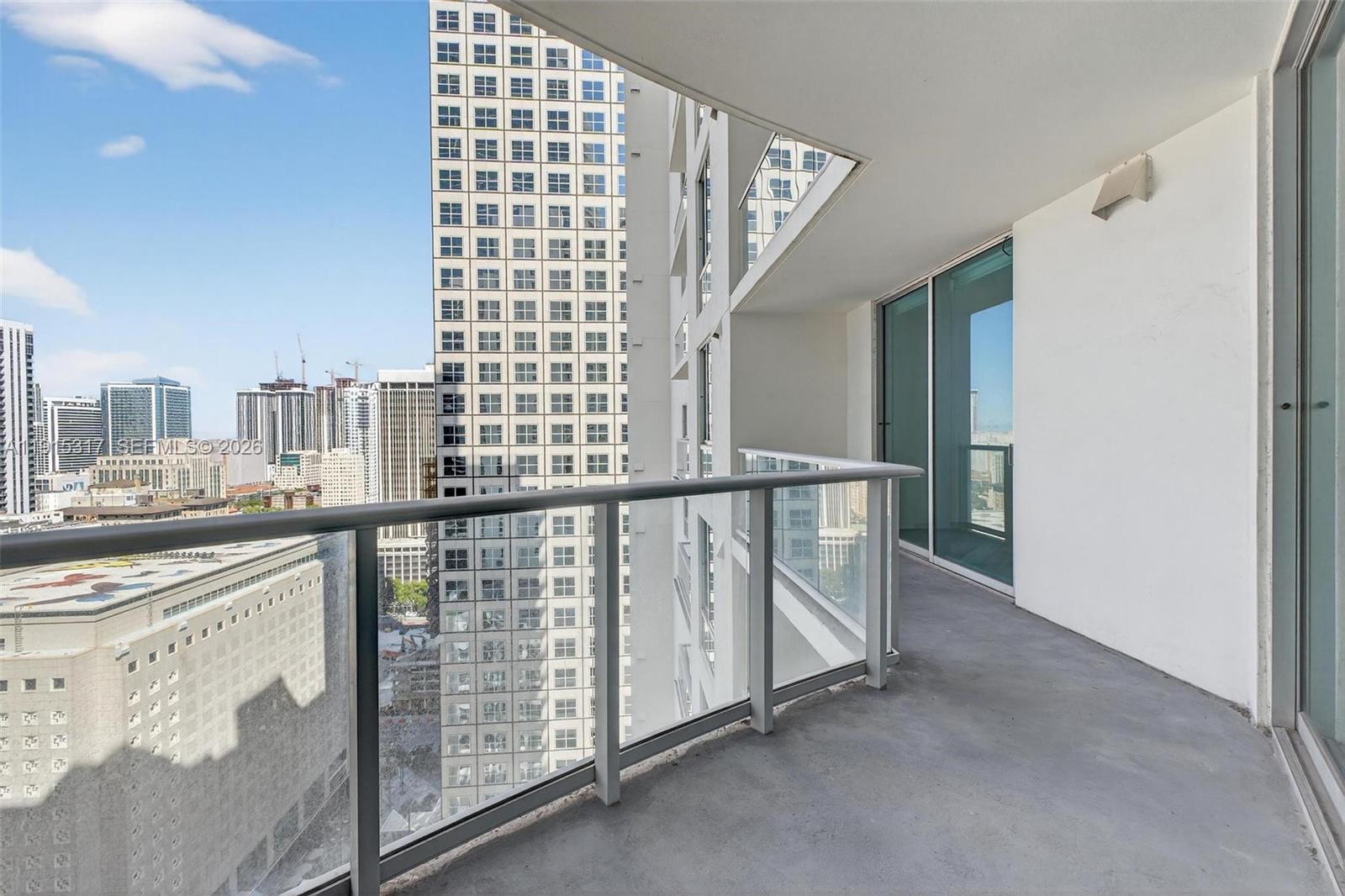 300 S Biscayne Boulevard T-2407 Property Photo 20