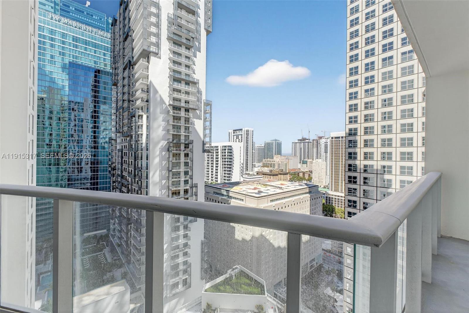300 S Biscayne Boulevard T-2407 Property Photo 22