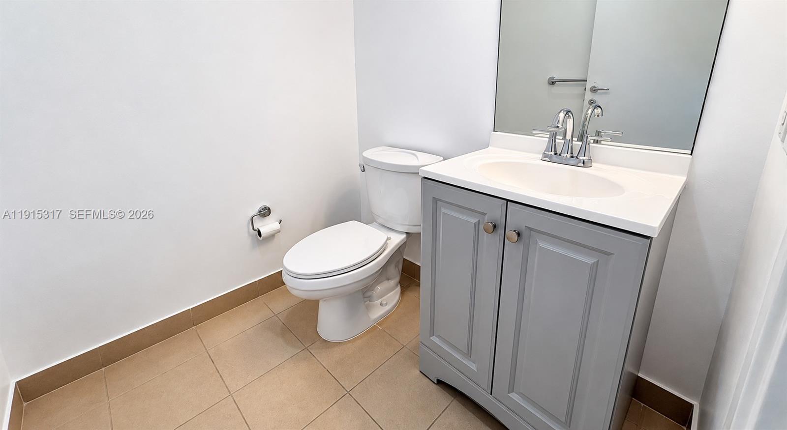 300 S Biscayne Boulevard T-2407 Property Photo 27