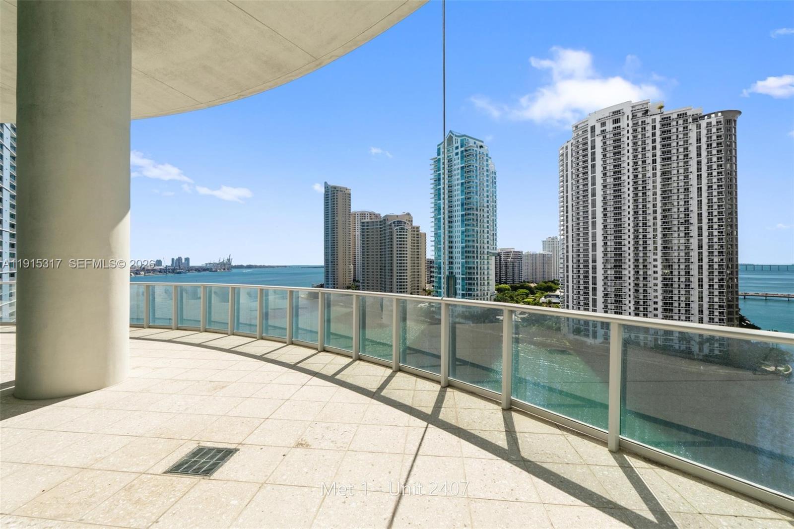 300 S Biscayne Boulevard T-2407 Property Photo 33