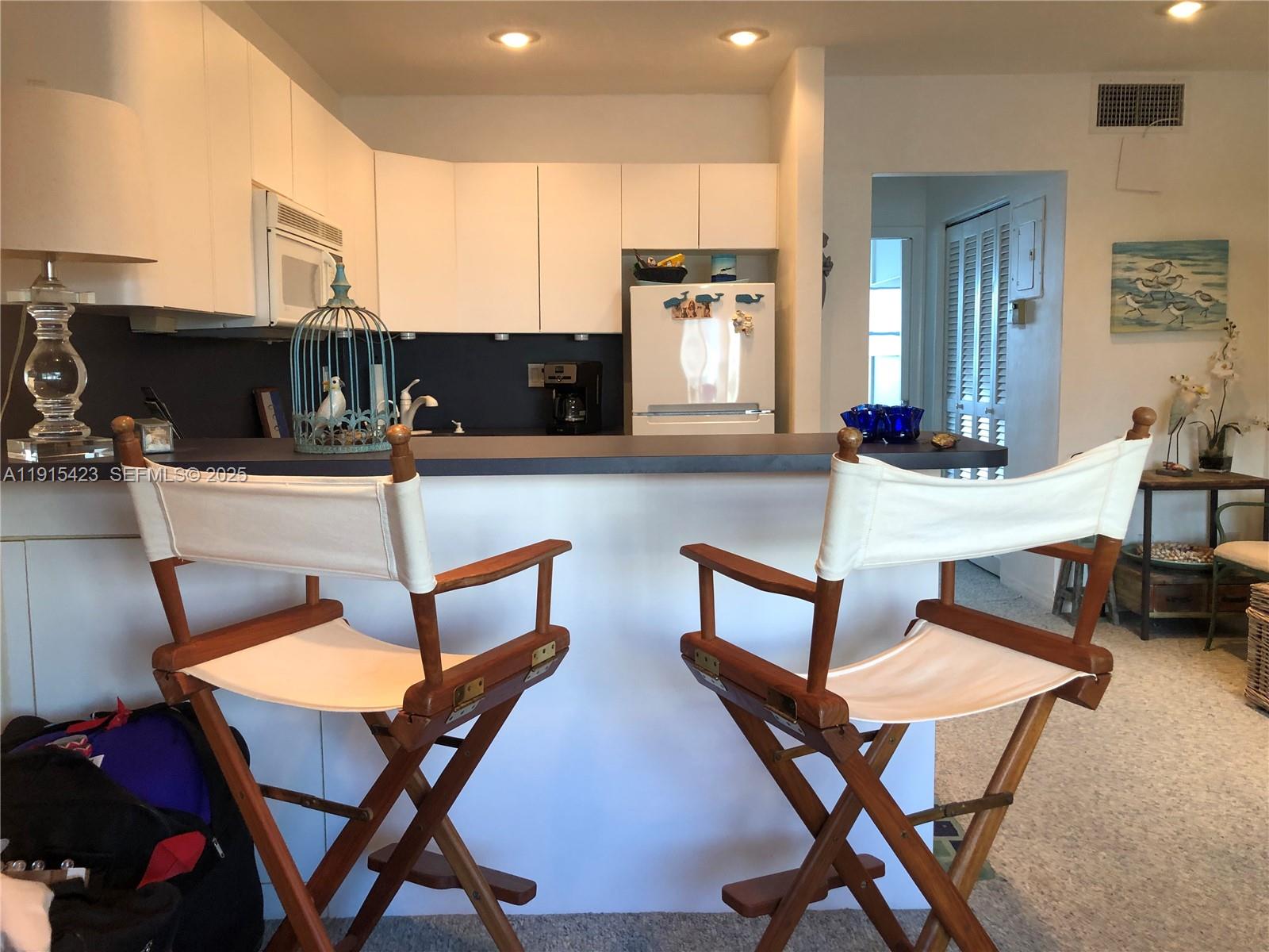 1801 S Surf Road 4 Property Photo 3