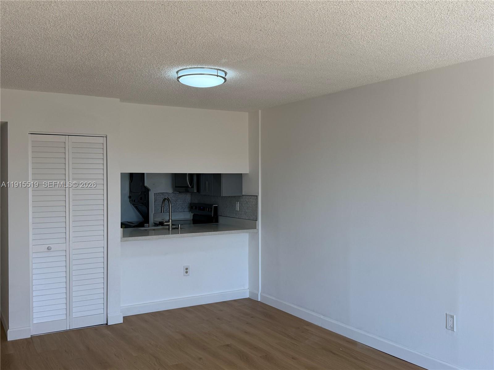 440 E 23rd Street 1305 Property Photo 11