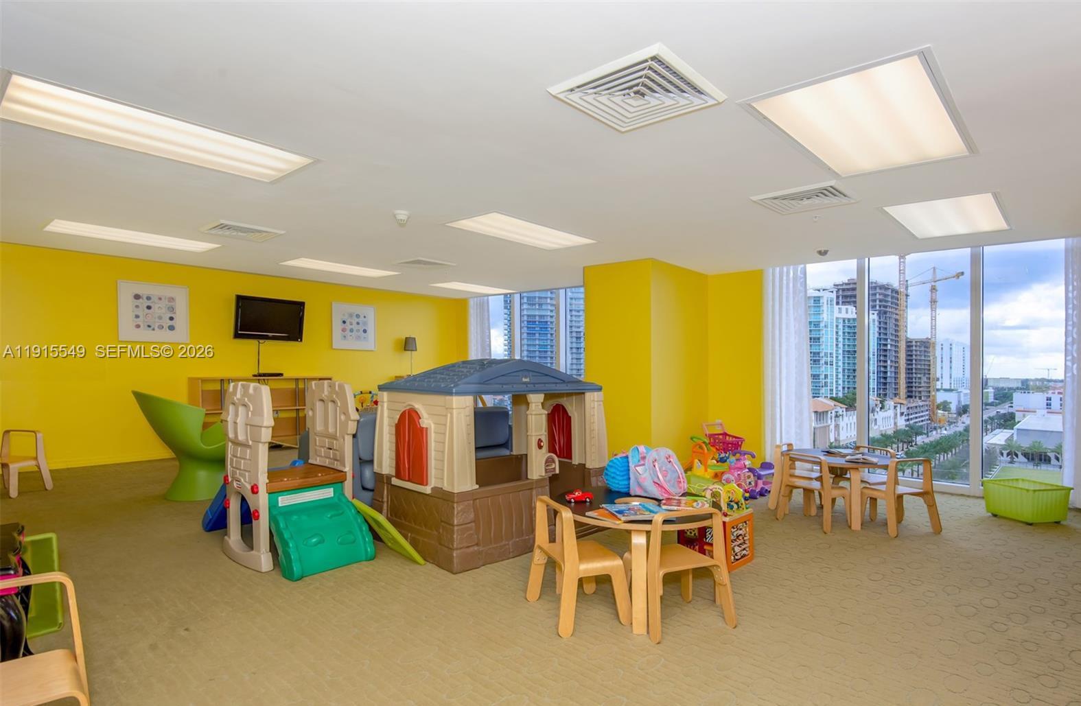 16699 Collins Avenue 1105 Property Photo 23