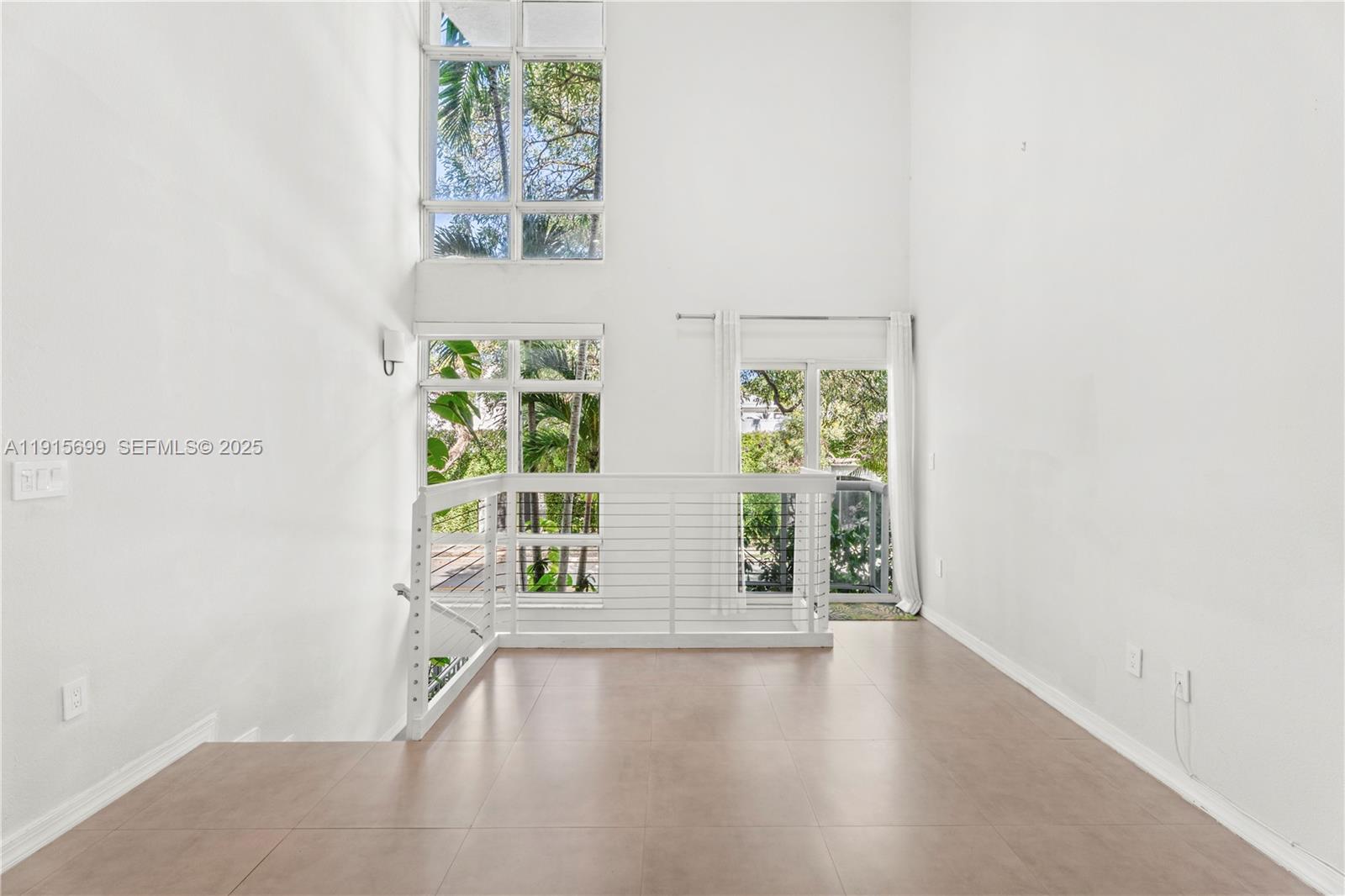 1853 Jefferson Avenue 6 Property Photo 4