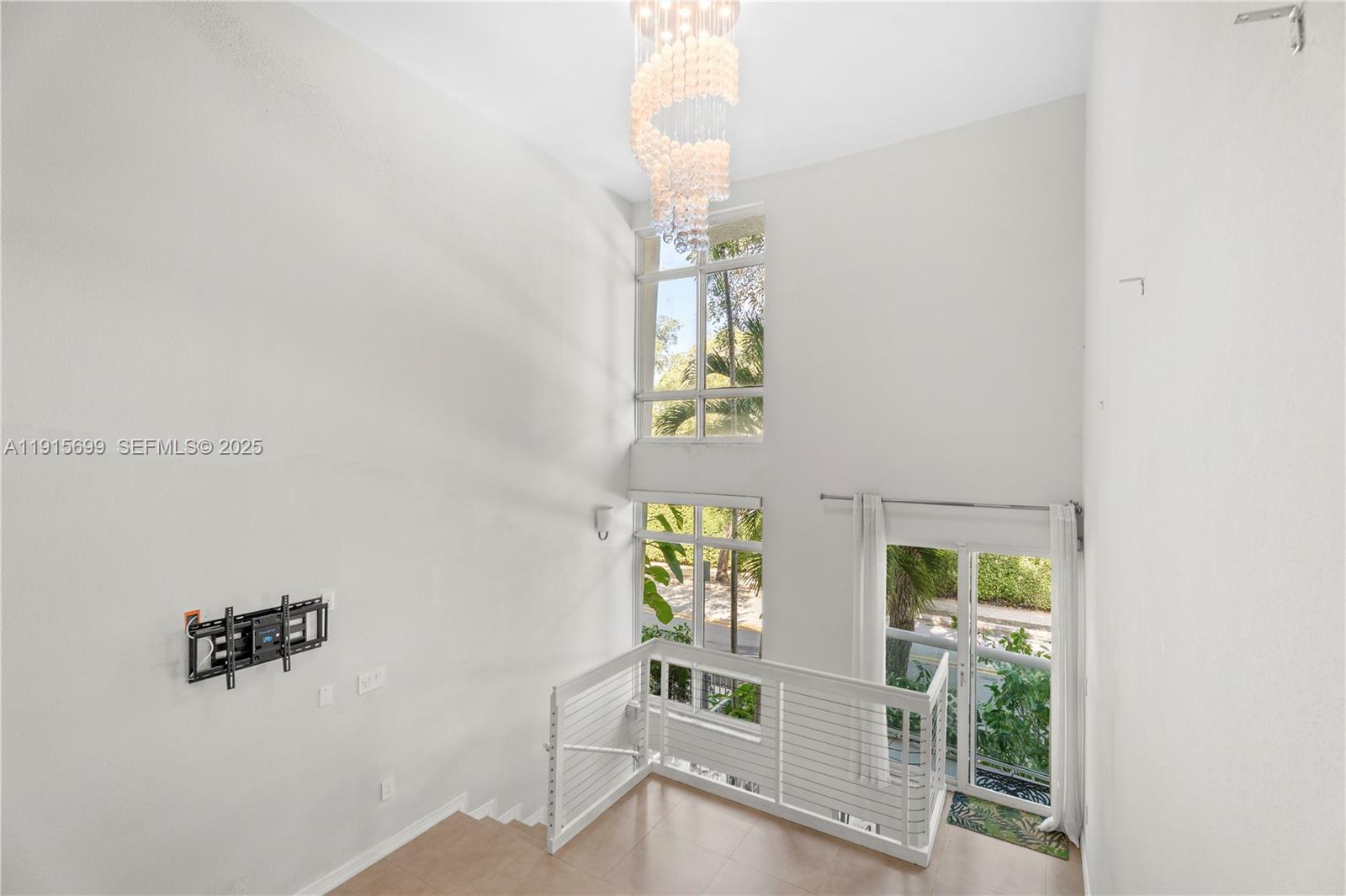 1853 Jefferson Avenue 6 Property Photo 6