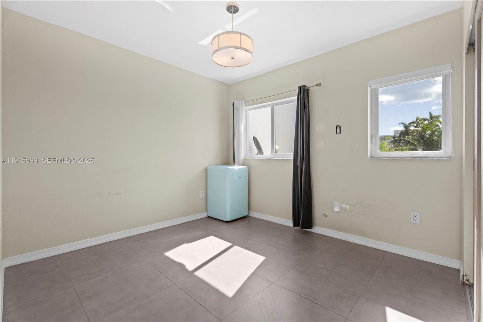 1853 Jefferson Avenue 6 Property Photo 14