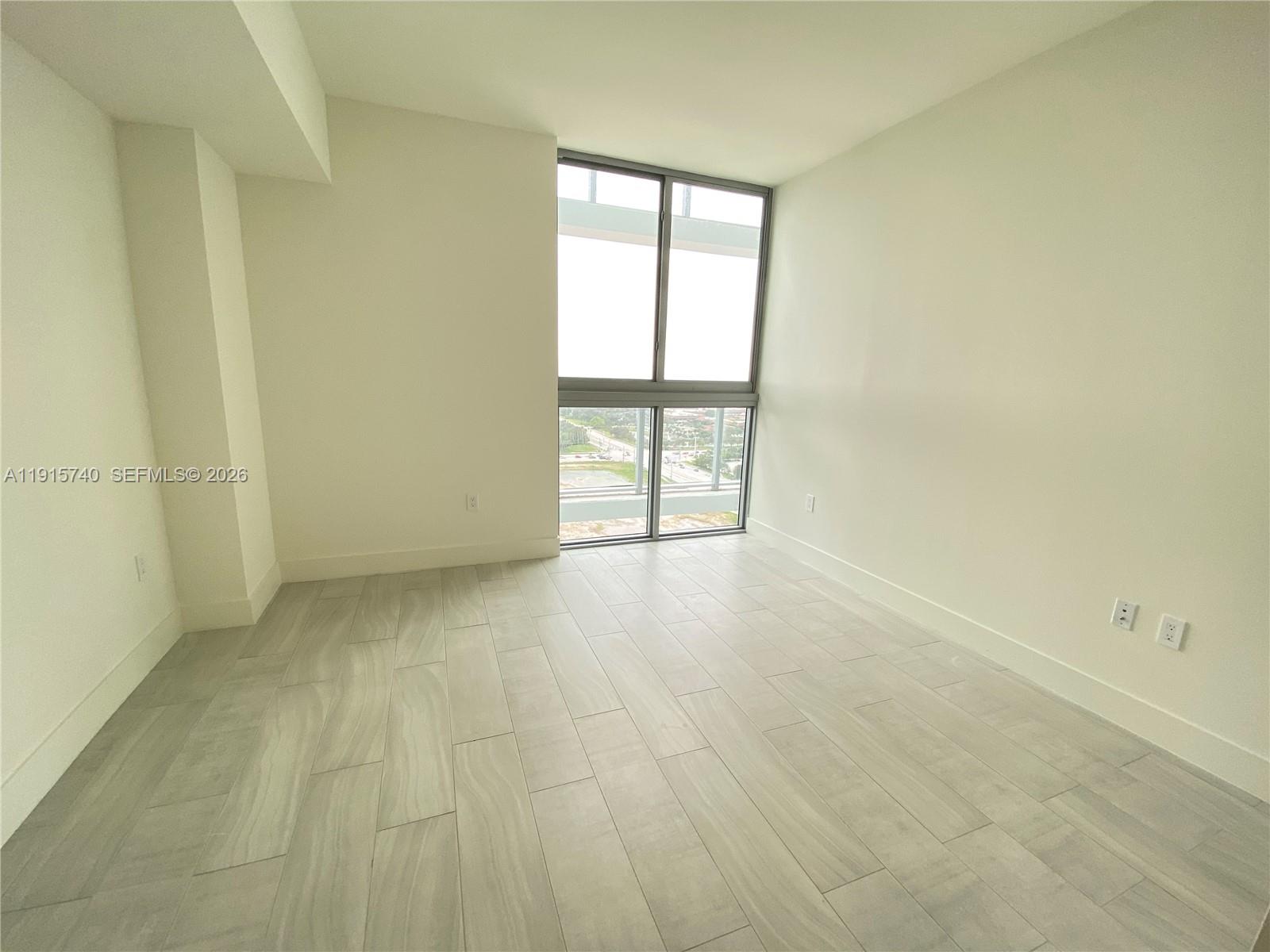 2000 Metropica Way 2104 Property Photo 7