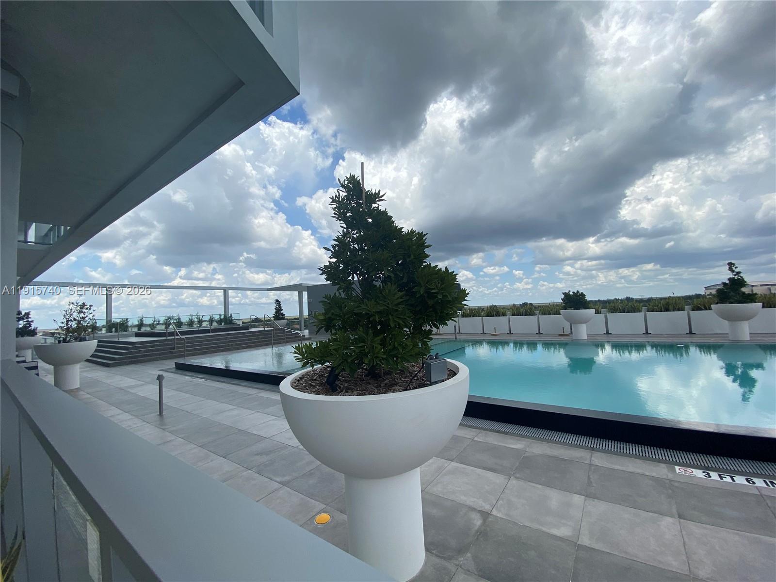 2000 Metropica Way 2104 Property Photo 23