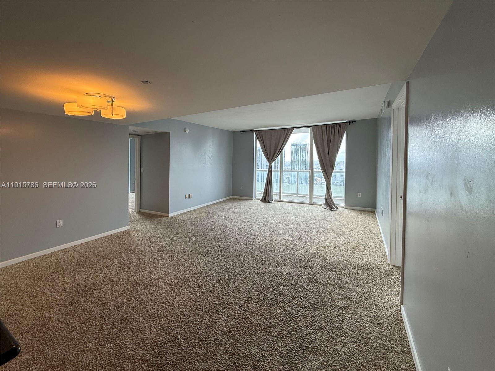 50 Biscayne Boulevard 3911 Property Photo 9