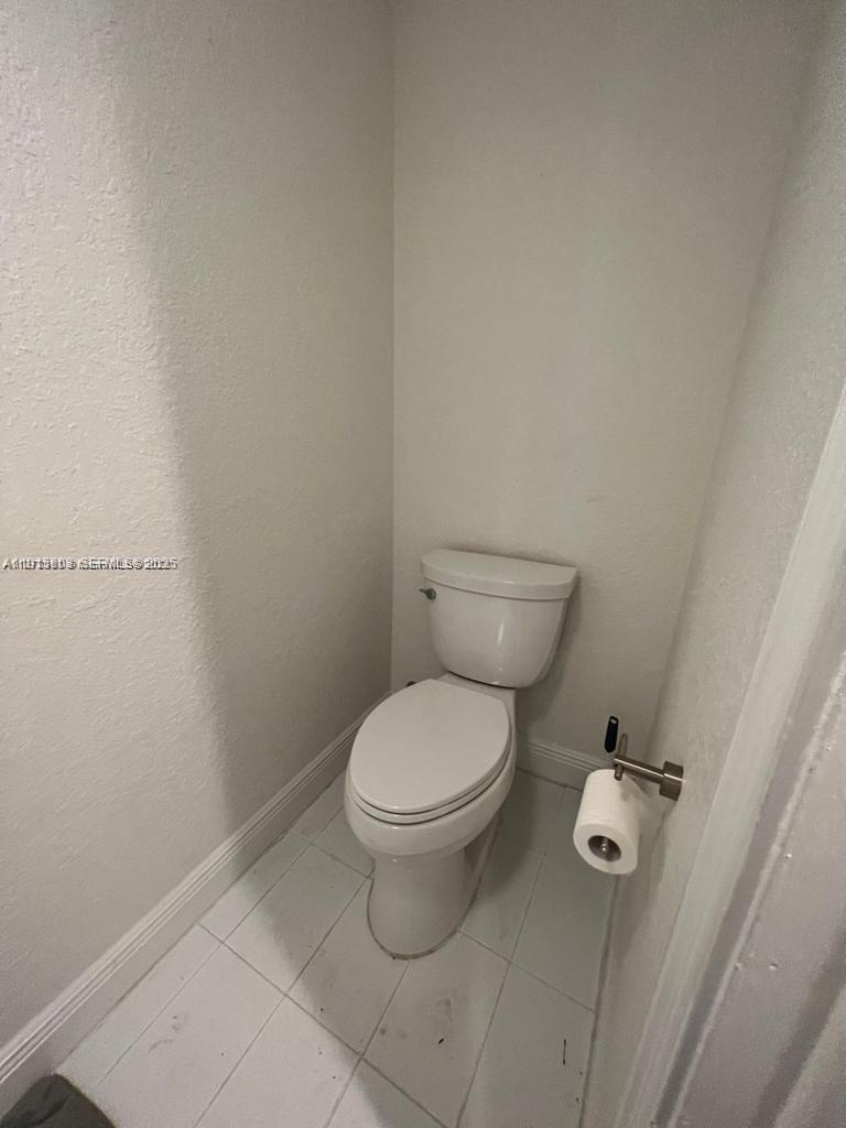 A11915803 Property Photo 18